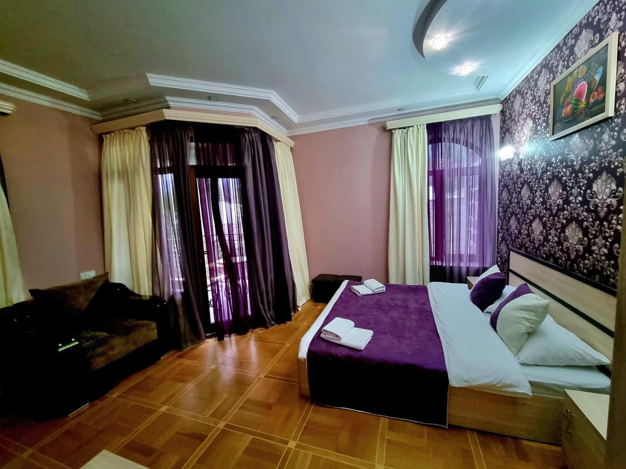 Rubin Hotel Goris Eksteriør bilde