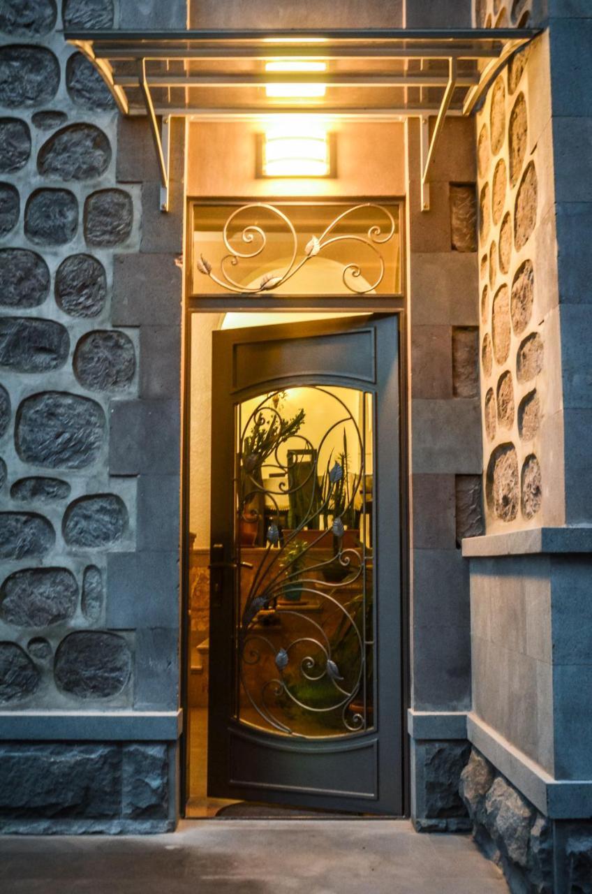 Rubin Hotel Goris Eksteriør bilde