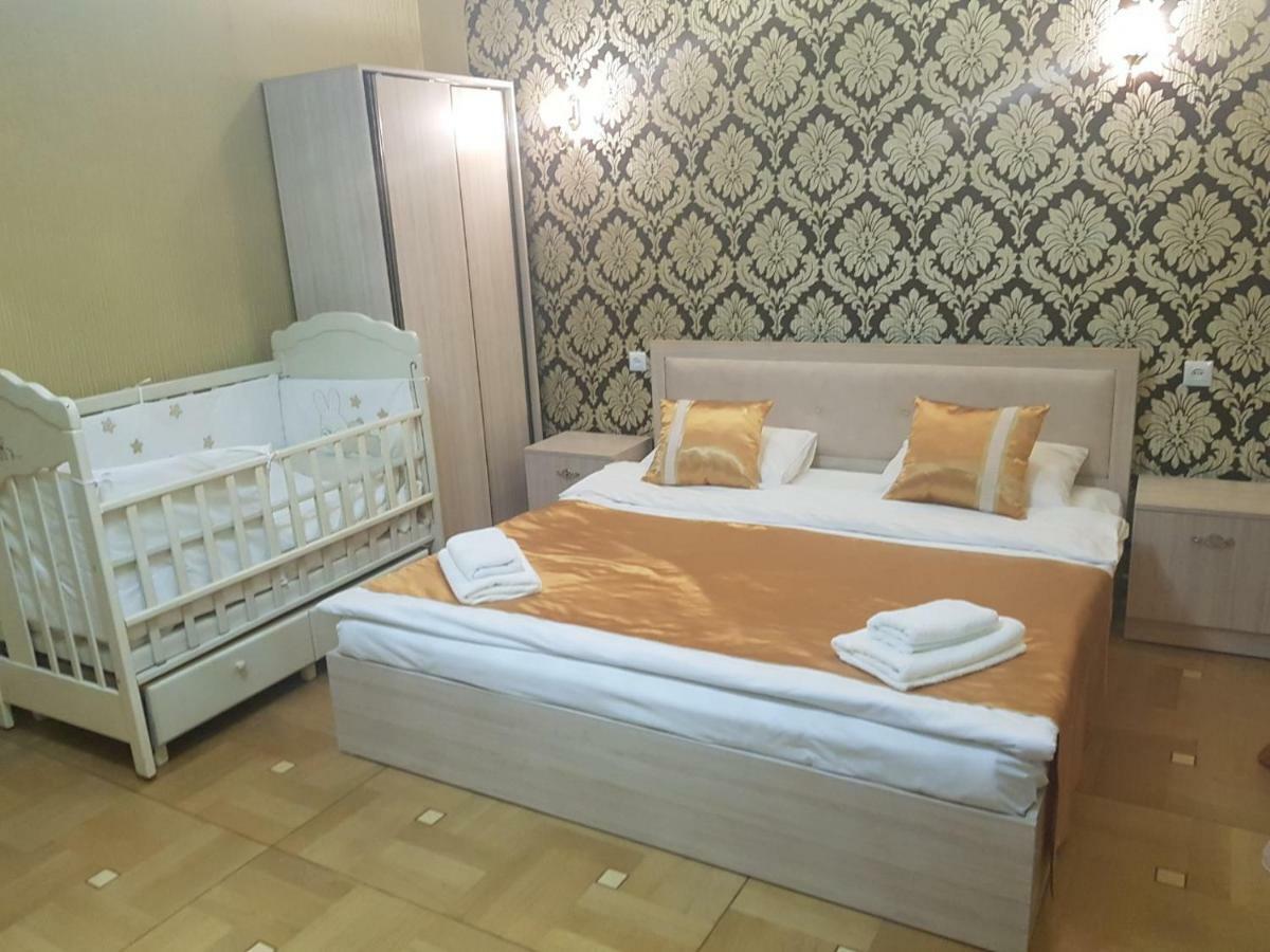 Rubin Hotel Goris Eksteriør bilde